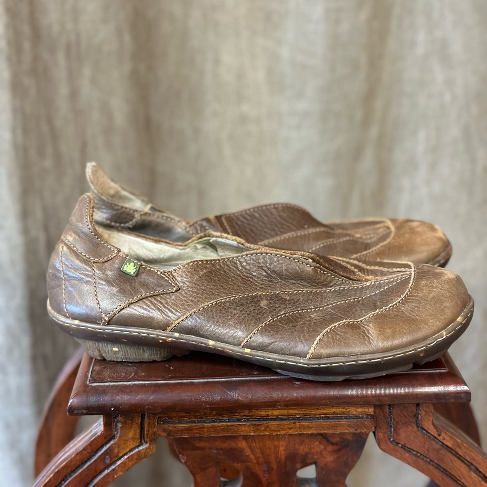 El Naturalista Organico Leather SlipOns - Frog Shock System 41/10W